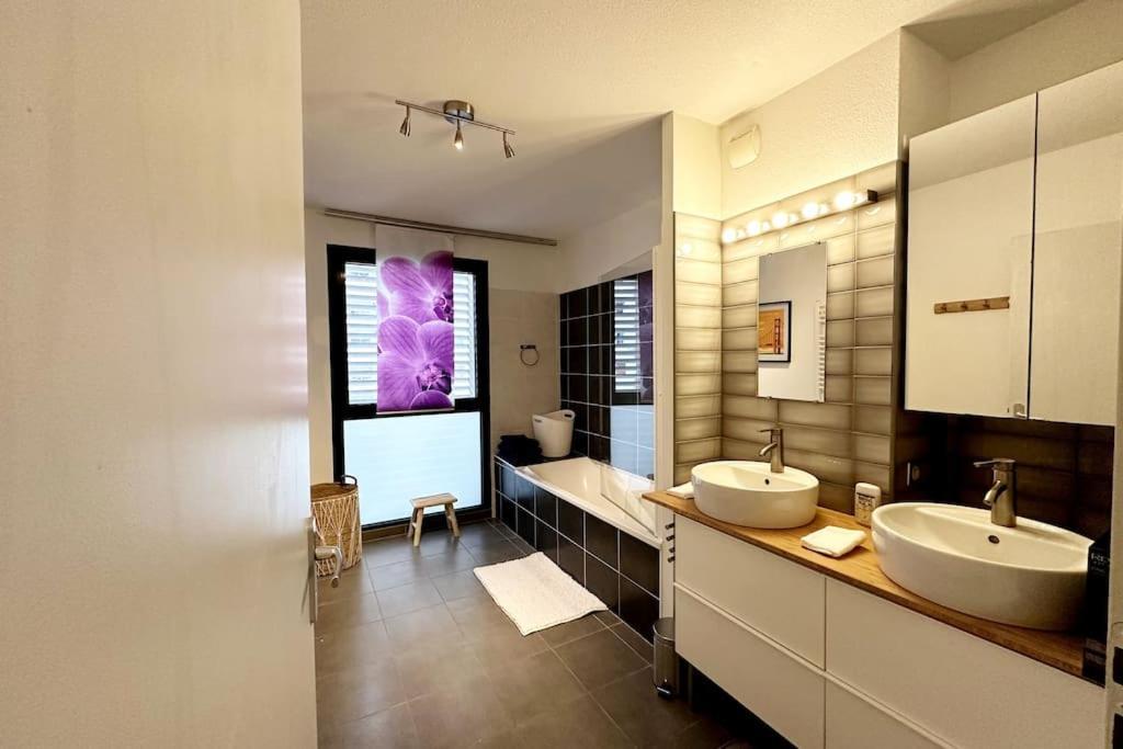 Bel Appart Design 2Ch, Mairie, Pkg, Wifi, Terrasse, Port Marianne Μονπελιέ Εξωτερικό φωτογραφία